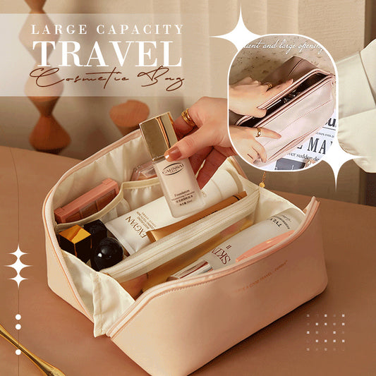 💬 Cosmetic Travel Bag